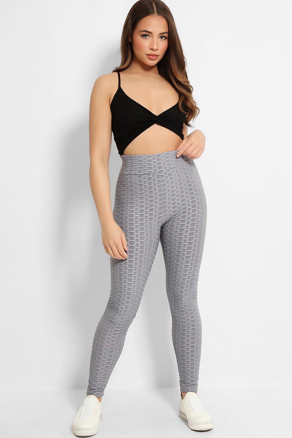 Best Yoga Pants to Hide Cellulite [2023 Review] | Attire Project