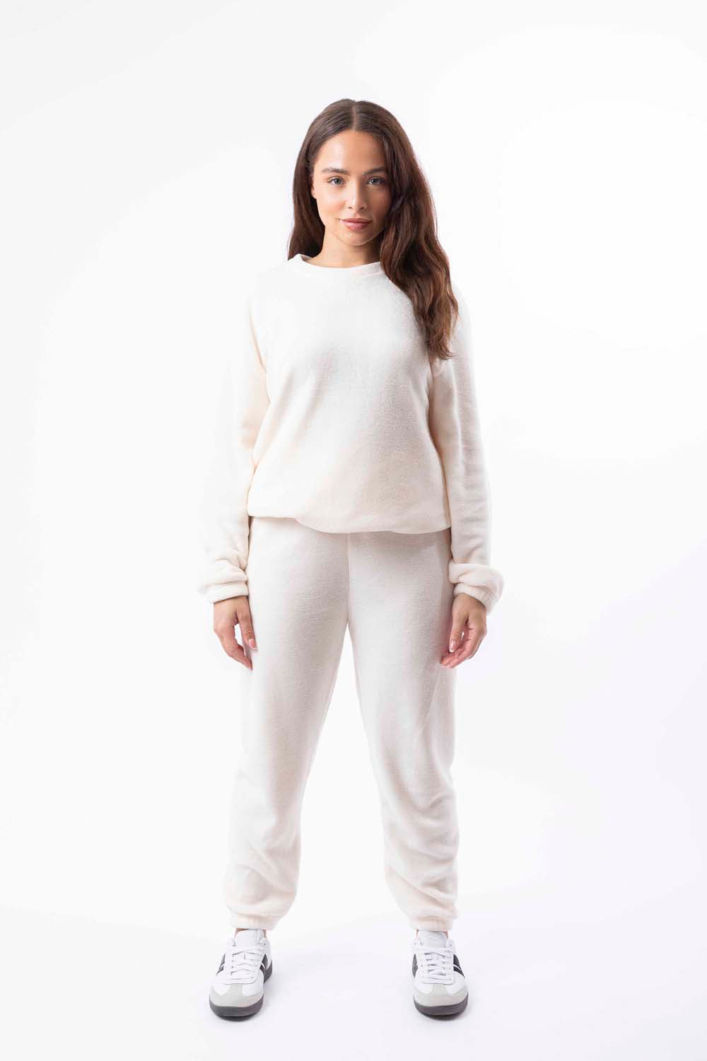 Soft Fleece Crew Neck Elasticated Hem Sweatshirt And Joggers Teddy Lounge Set