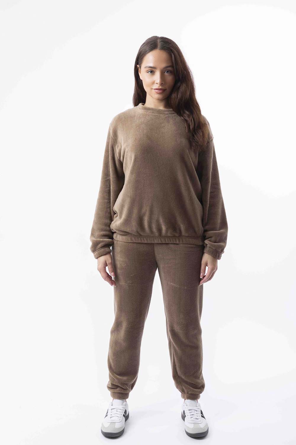 Wholesale Women's Soft Fleece Crew Neck Elasticated Hem Sweatshirt And Joggers Teddy Lounge Set (PACK OF 12)