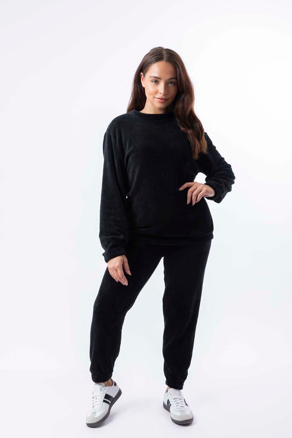 Soft Fleece Crew Neck Elasticated Hem Sweatshirt And Joggers Teddy Lounge Set