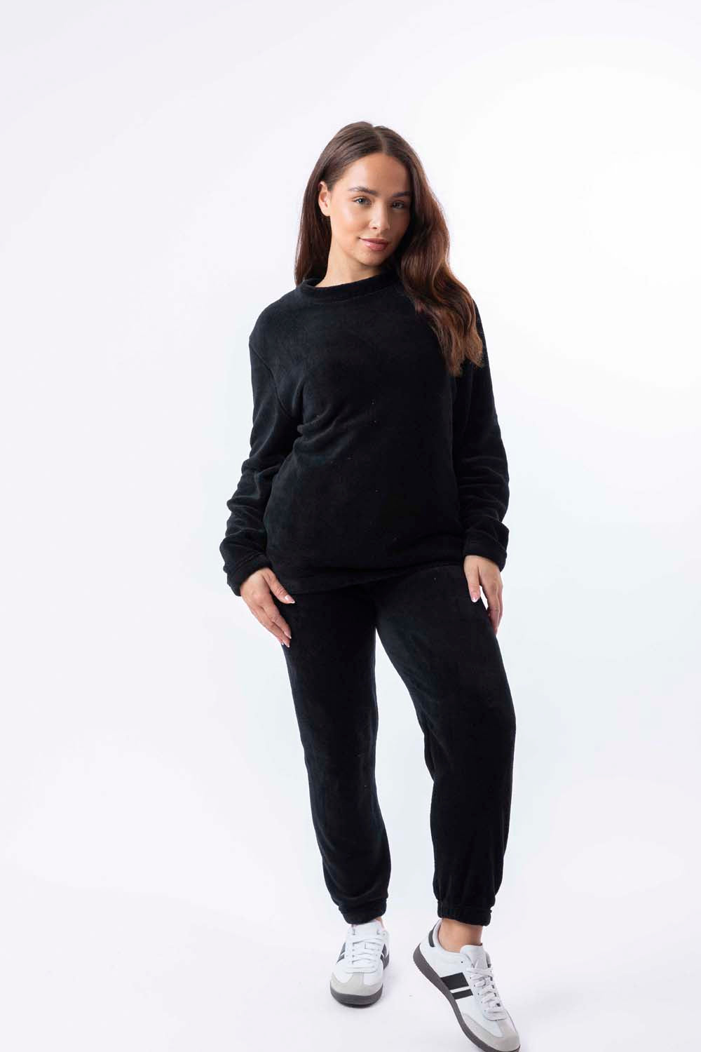 Soft Fleece Crew Neck Elasticated Hem Sweatshirt And Joggers Teddy Lounge Set