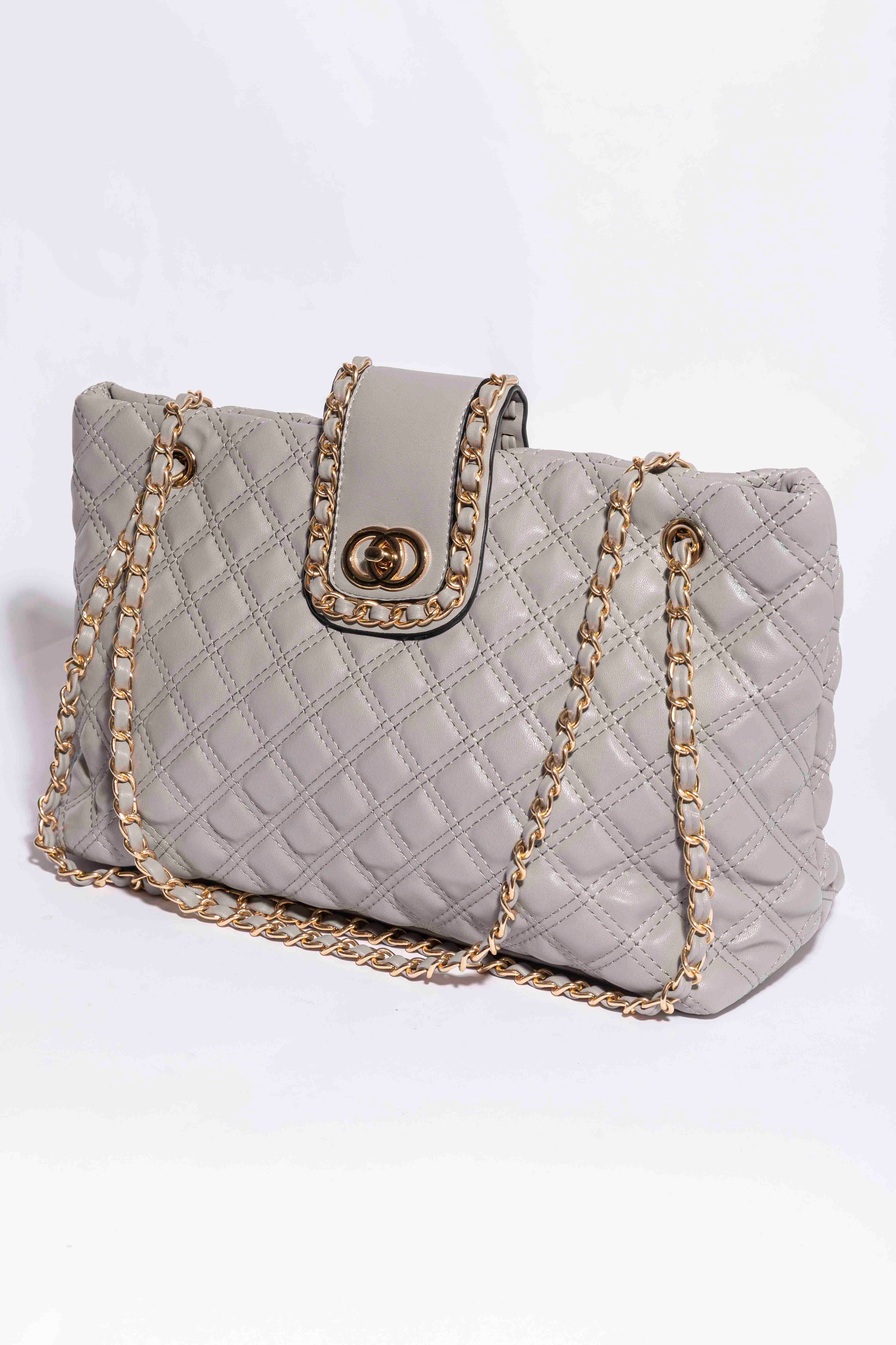 Large Gold Chain Trims Quilted Handbag