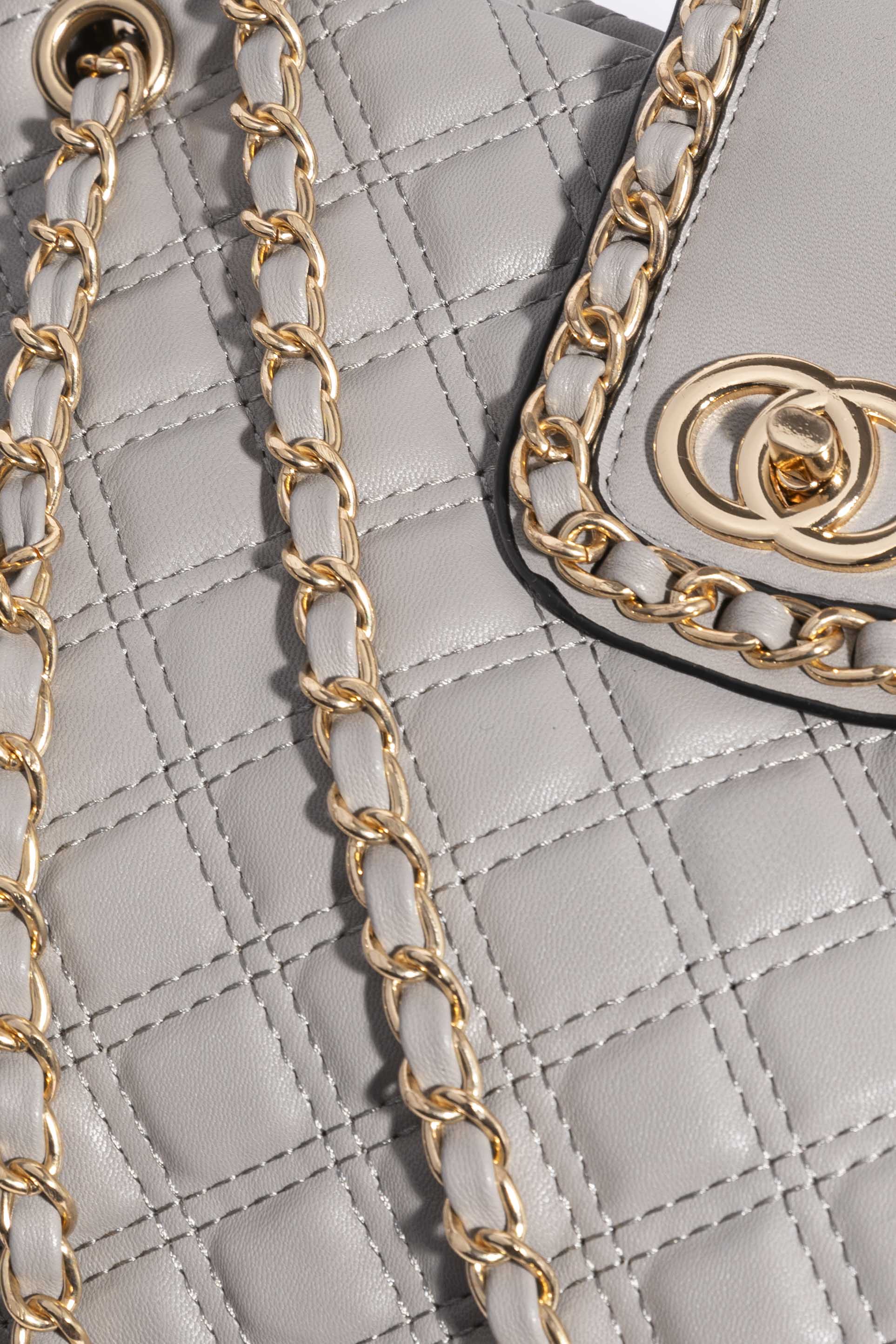 Large Gold Chain Trims Quilted Handbag