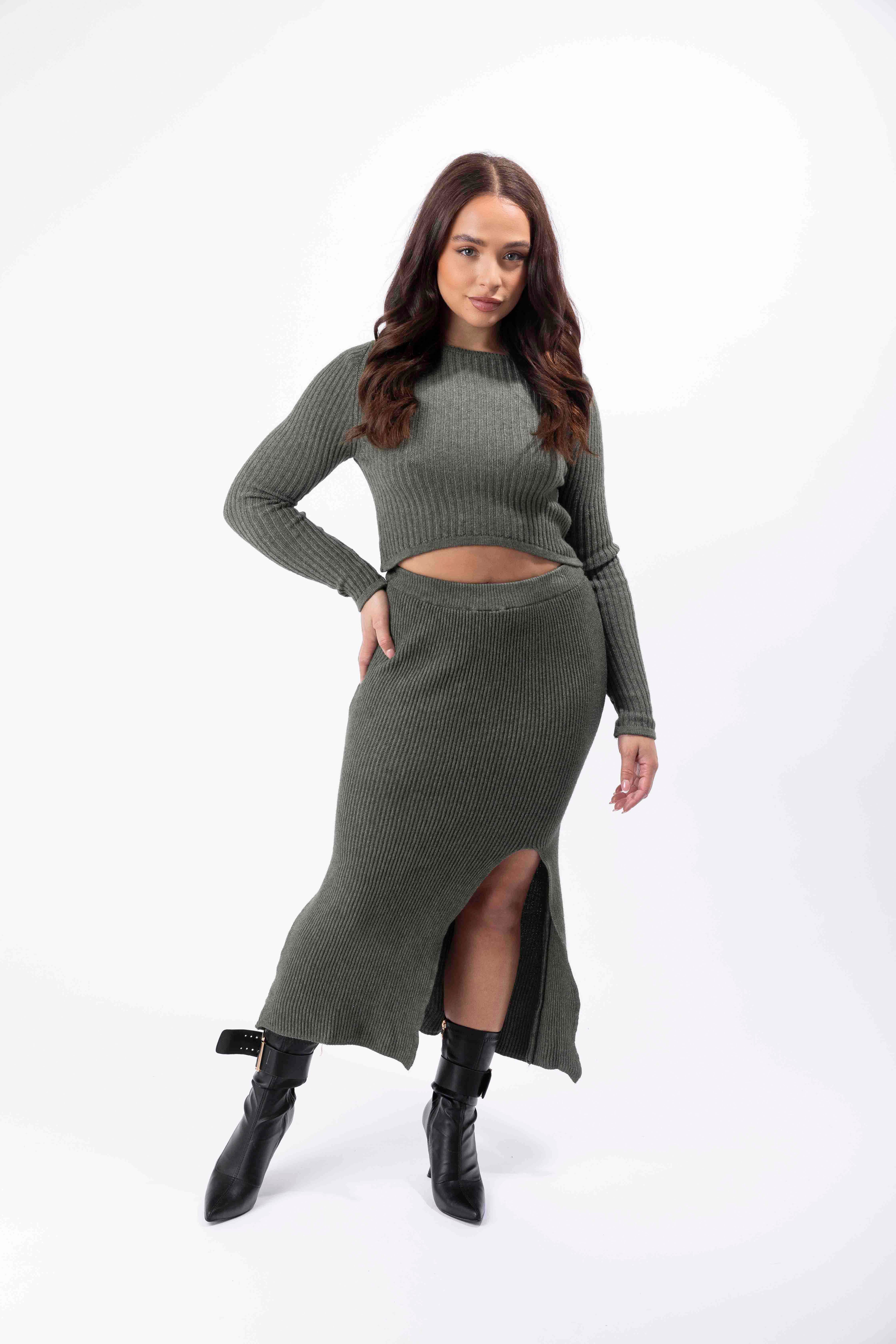 Front Split Skirt And Pullover Knitted Set