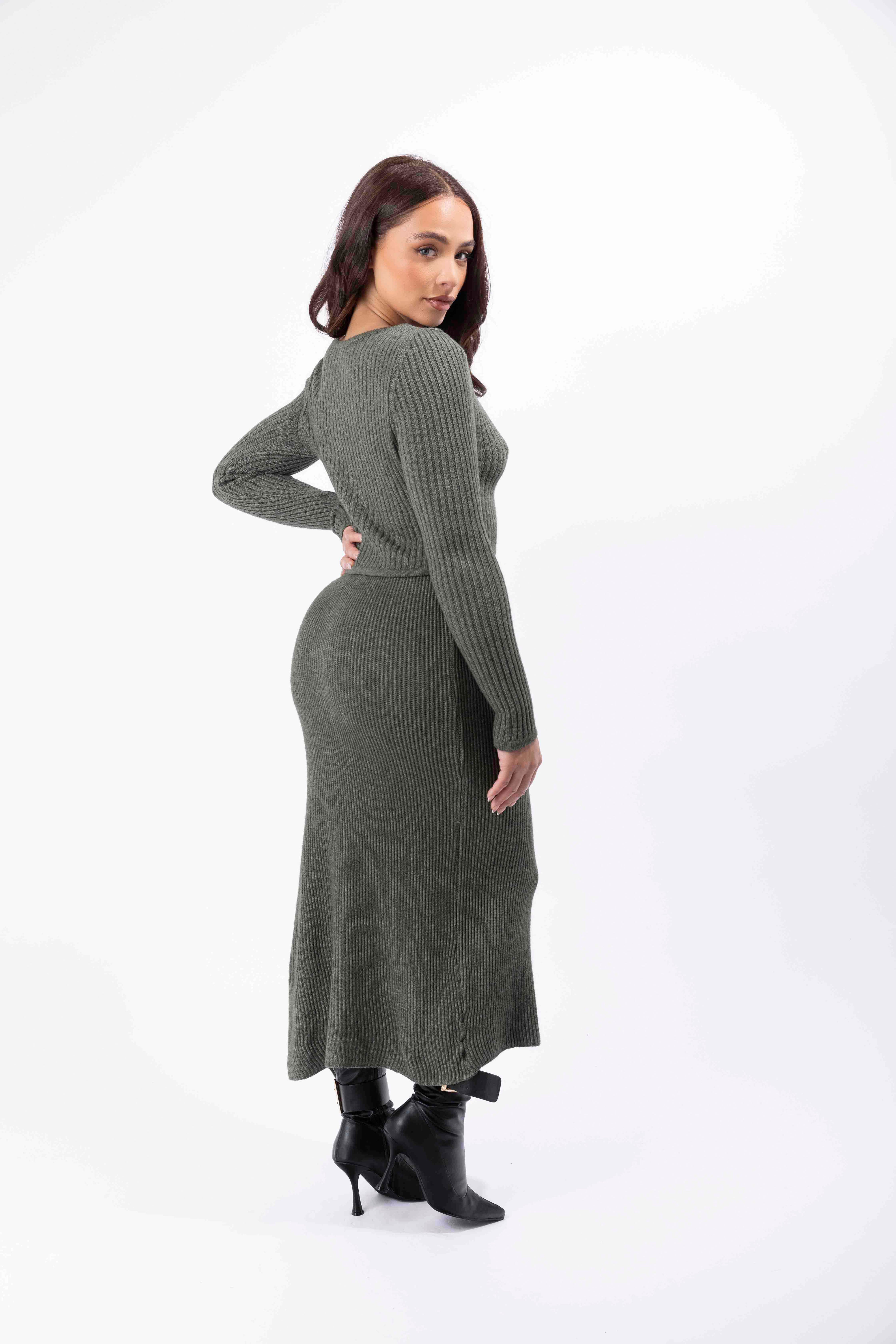 Front Split Skirt And Pullover Knitted Set