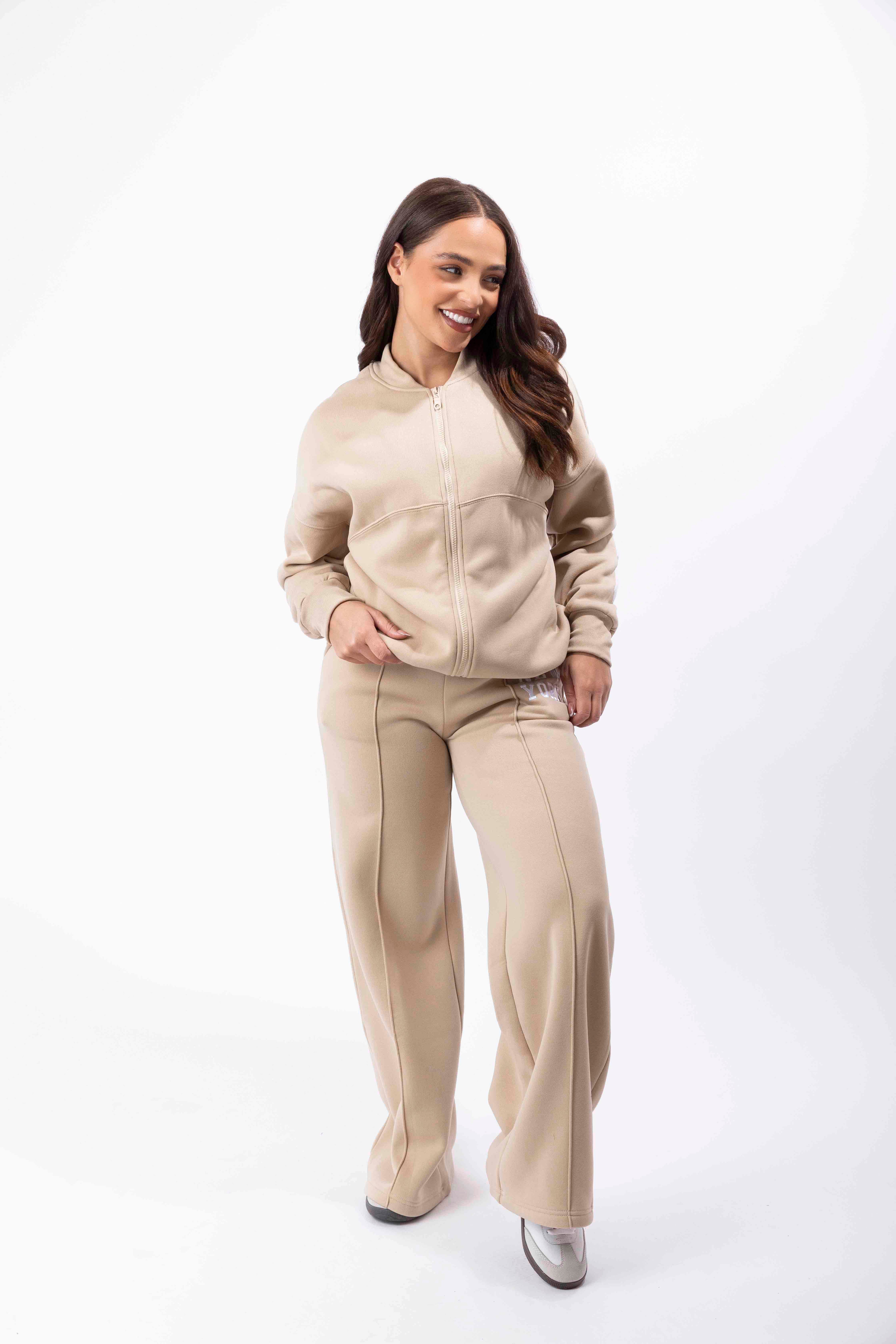 Embroidered Logo Fleeced Wide Leg Drawstring Joggers And Zip Long Hoodie