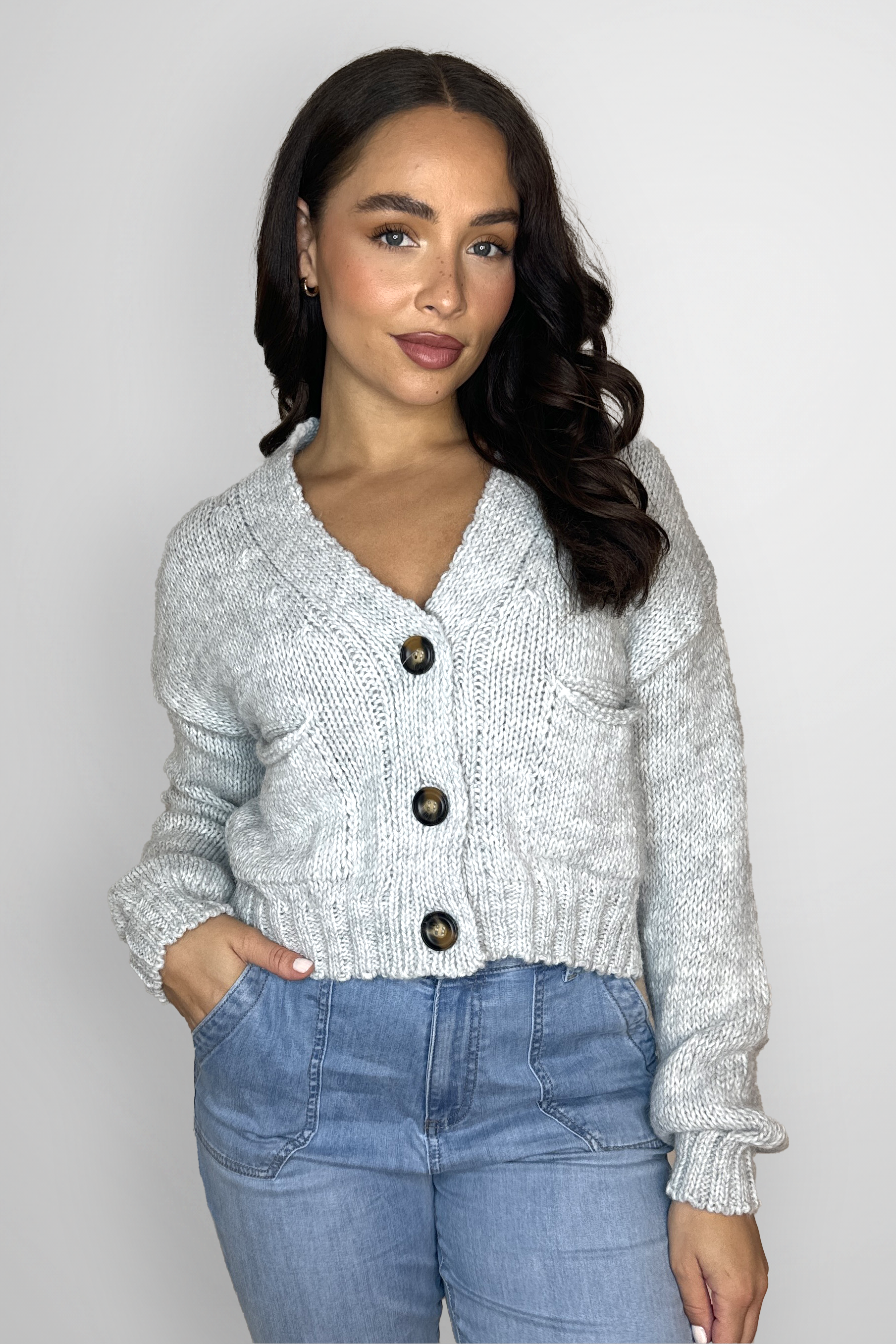 Chunky Knit V-Cut Slouchy Cardigan