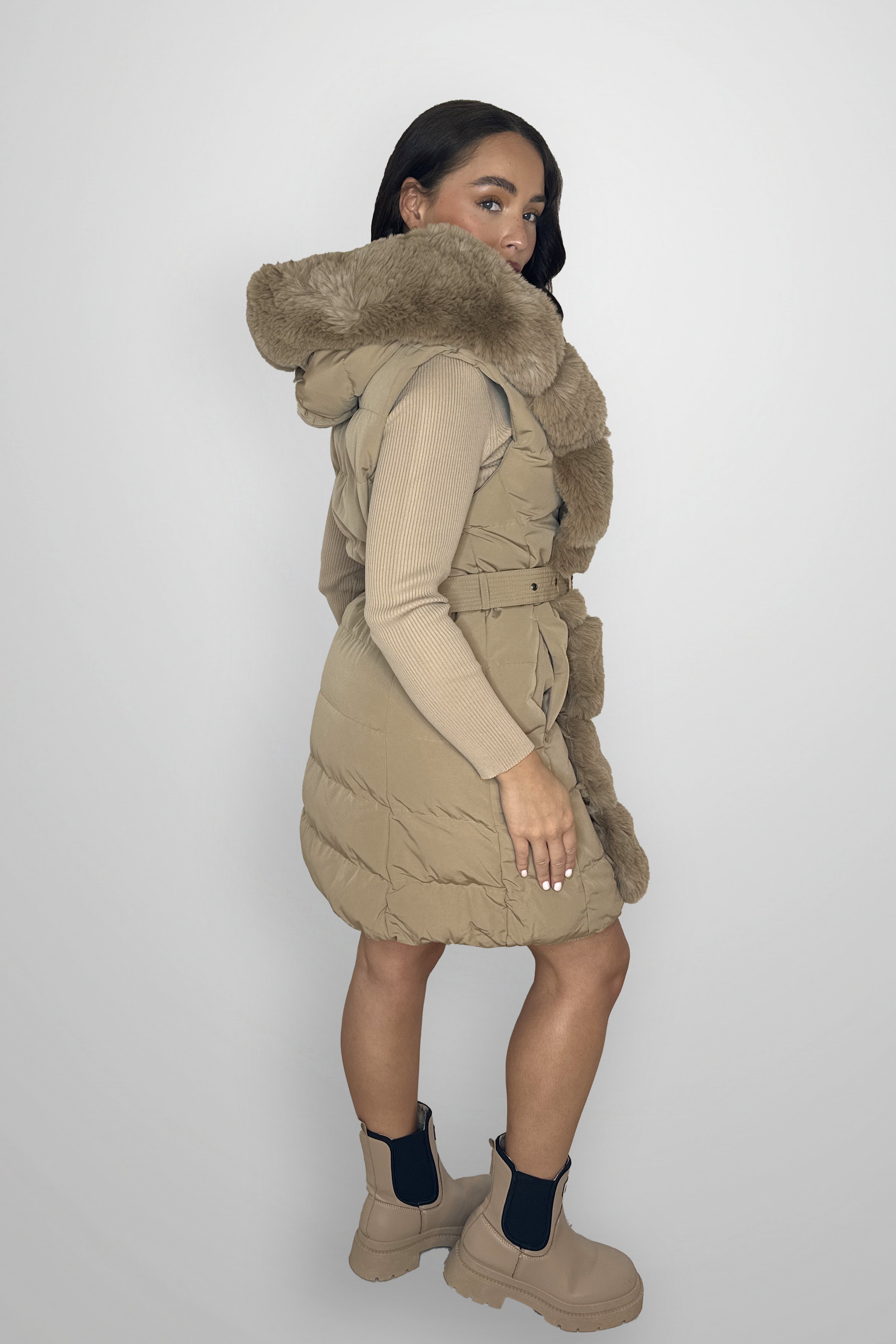 Faux Fur Trim Belted Hooded Winter Gilet