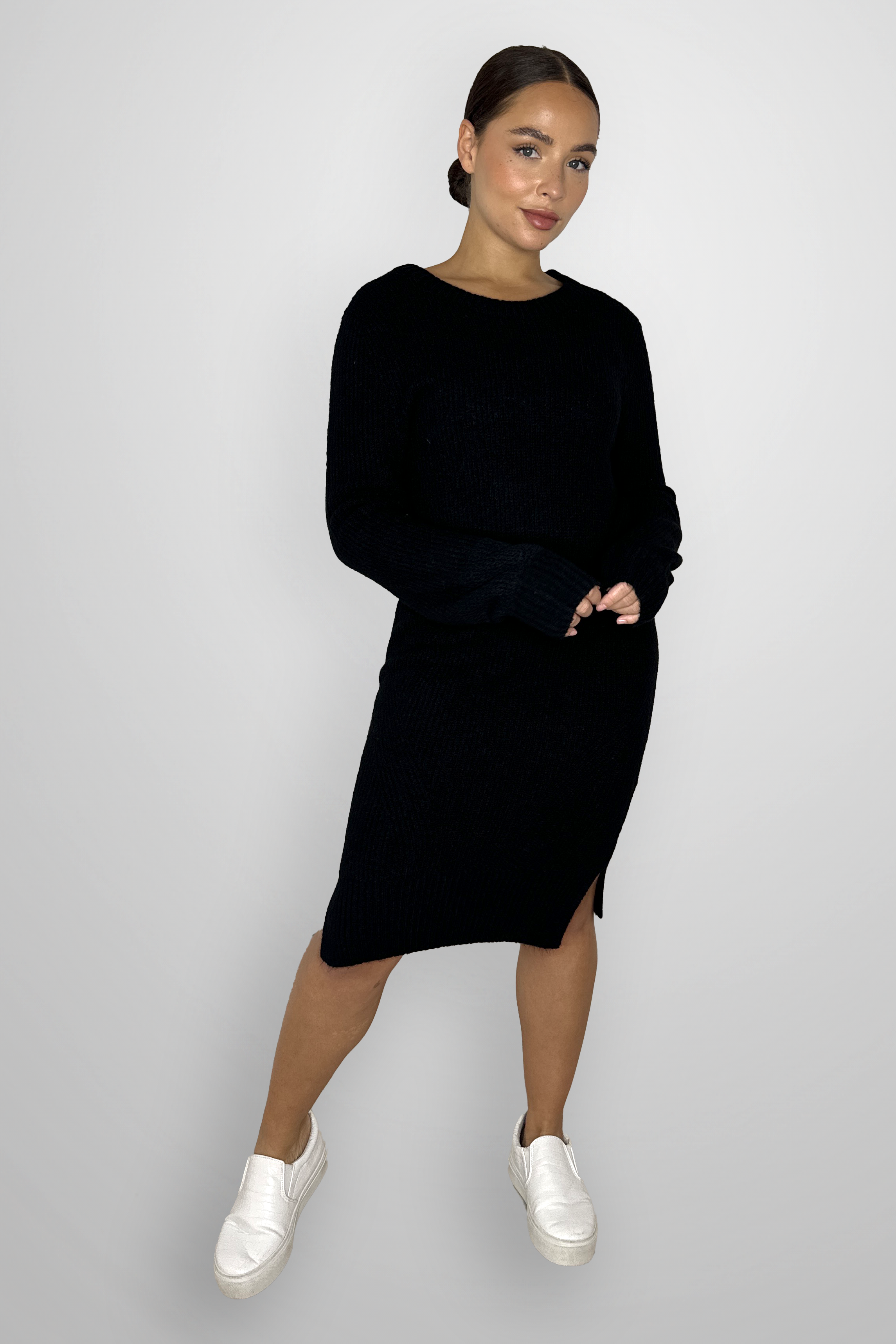 Black Crew Neck Chunky Knit Relaxed Fit Acrylic Blend Short Jumper Dress