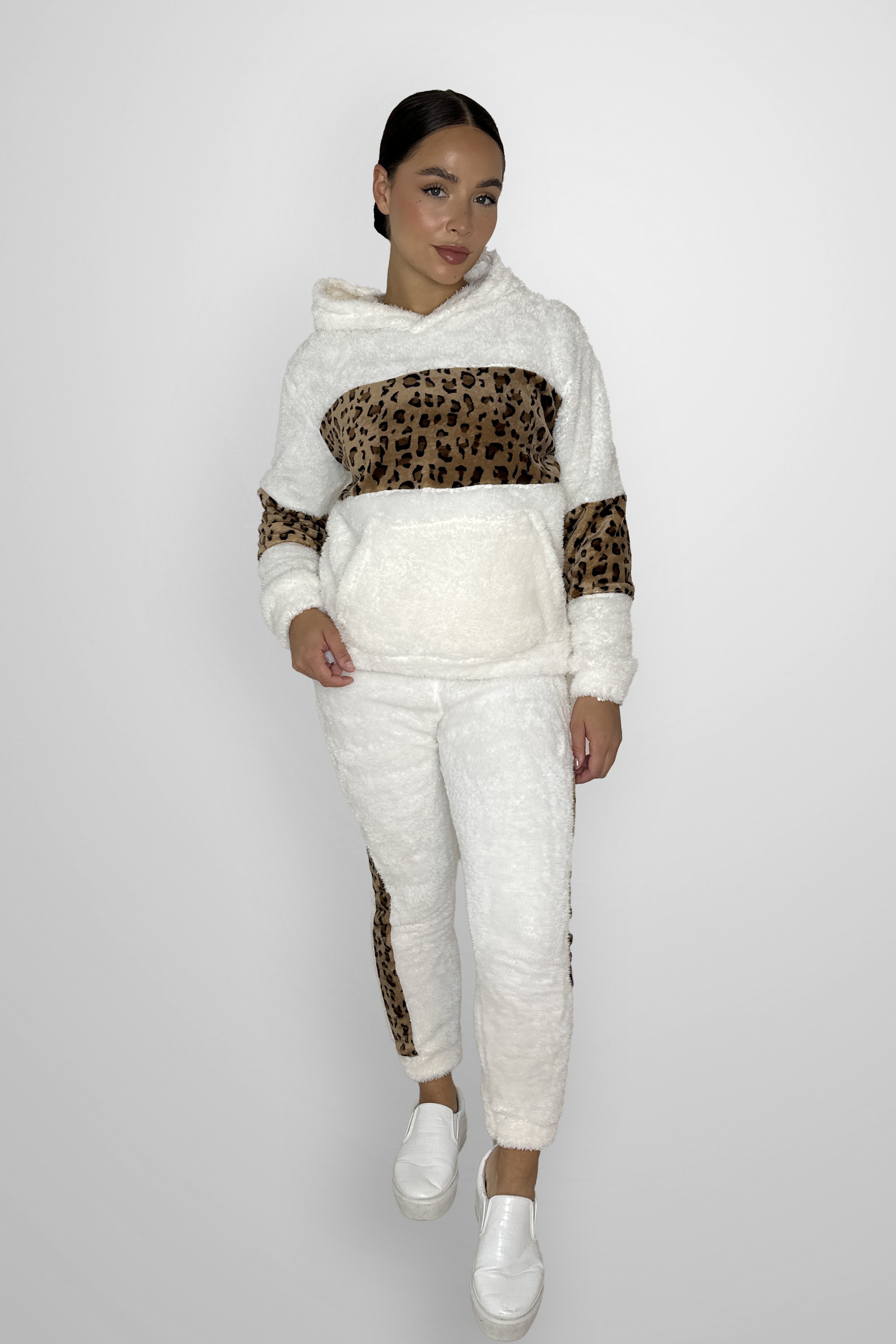 Cozy Leopard Print Color Block Hooded Teddy Bear Loungewear Set