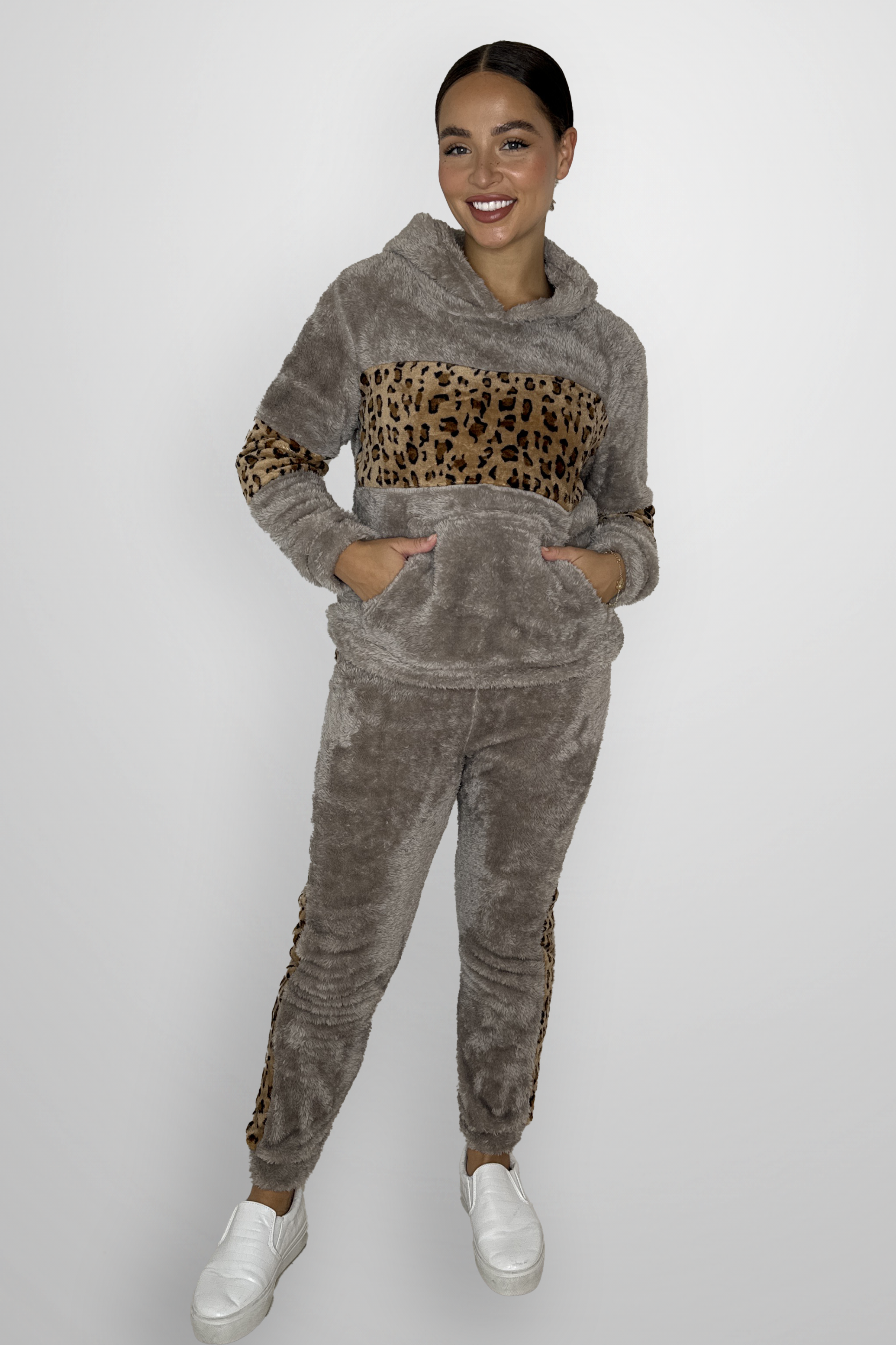 Cozy Leopard Print Color Block Hooded Teddy Bear Loungewear Set