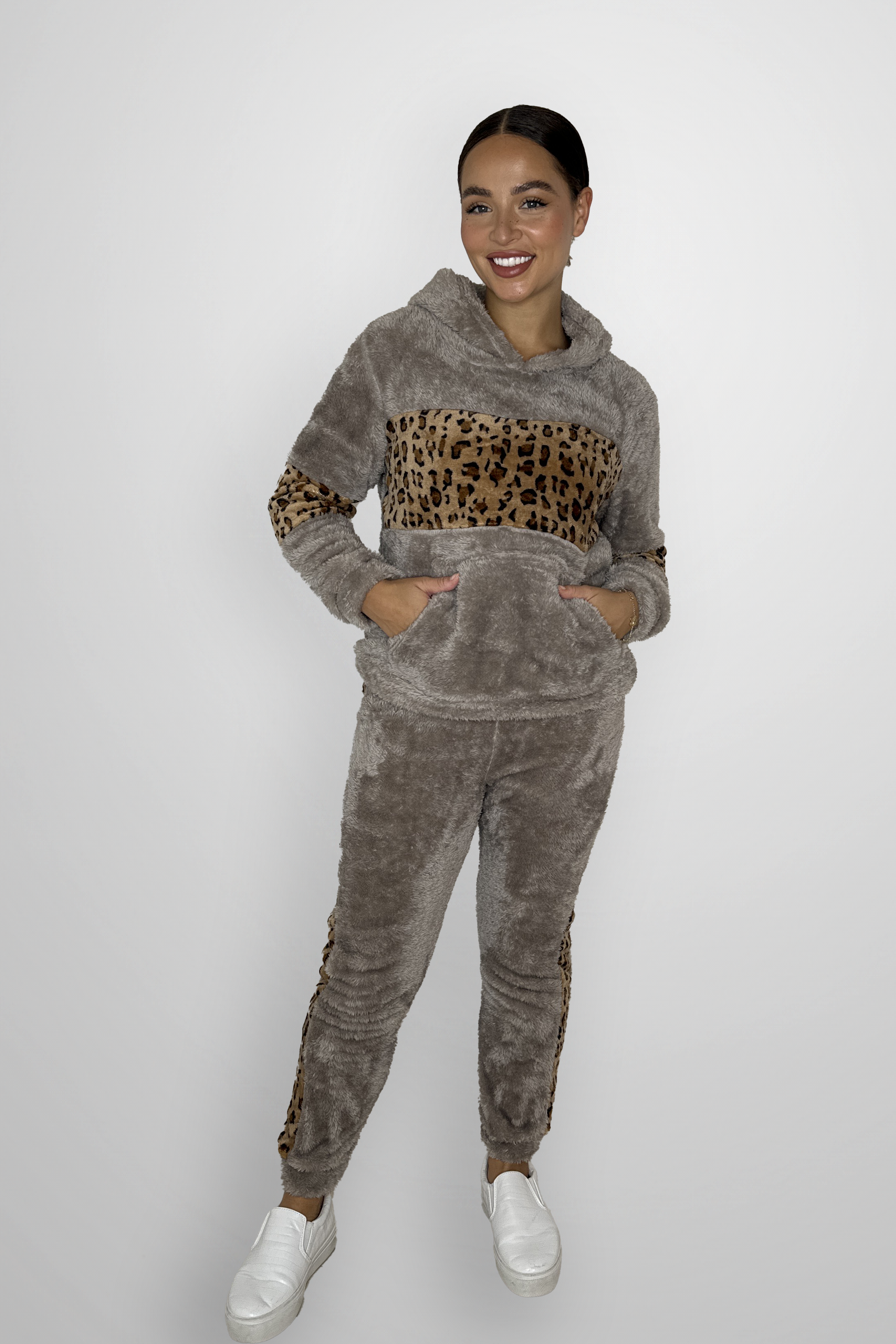 Cozy Leopard Print Color Block Hooded Teddy Bear Loungewear Set