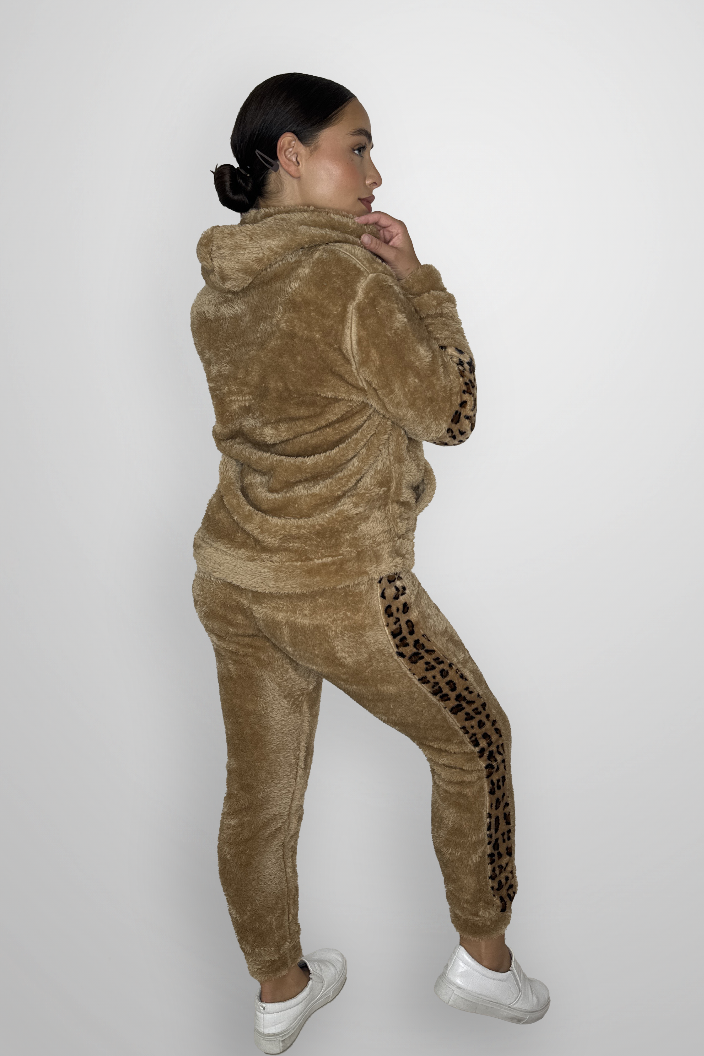 Cozy Leopard Print Color Block Hooded Teddy Bear Loungewear Set