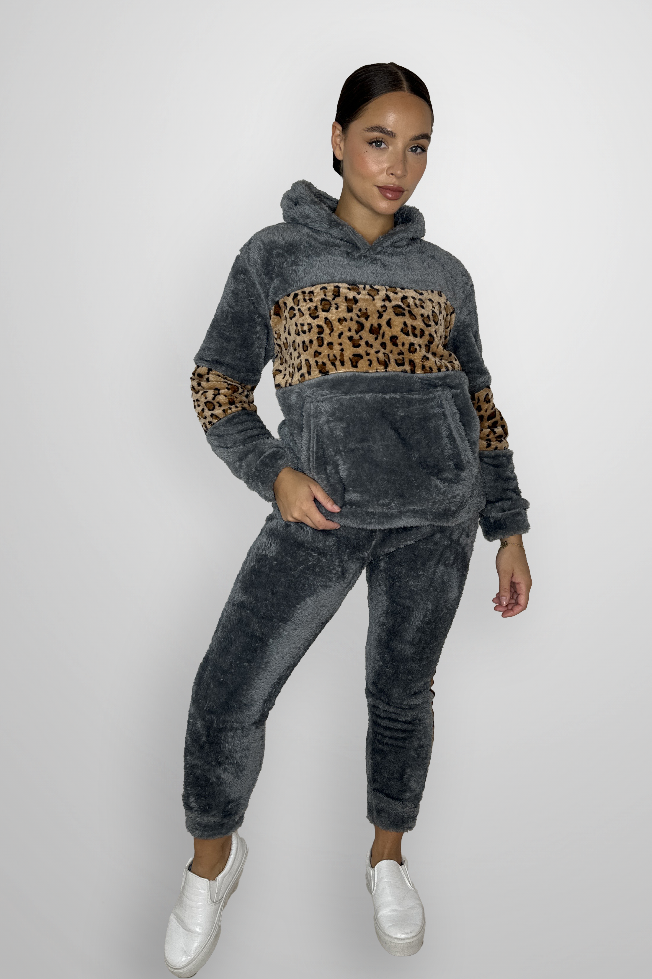 Cozy Leopard Print Color Block Hooded Teddy Bear Loungewear Set