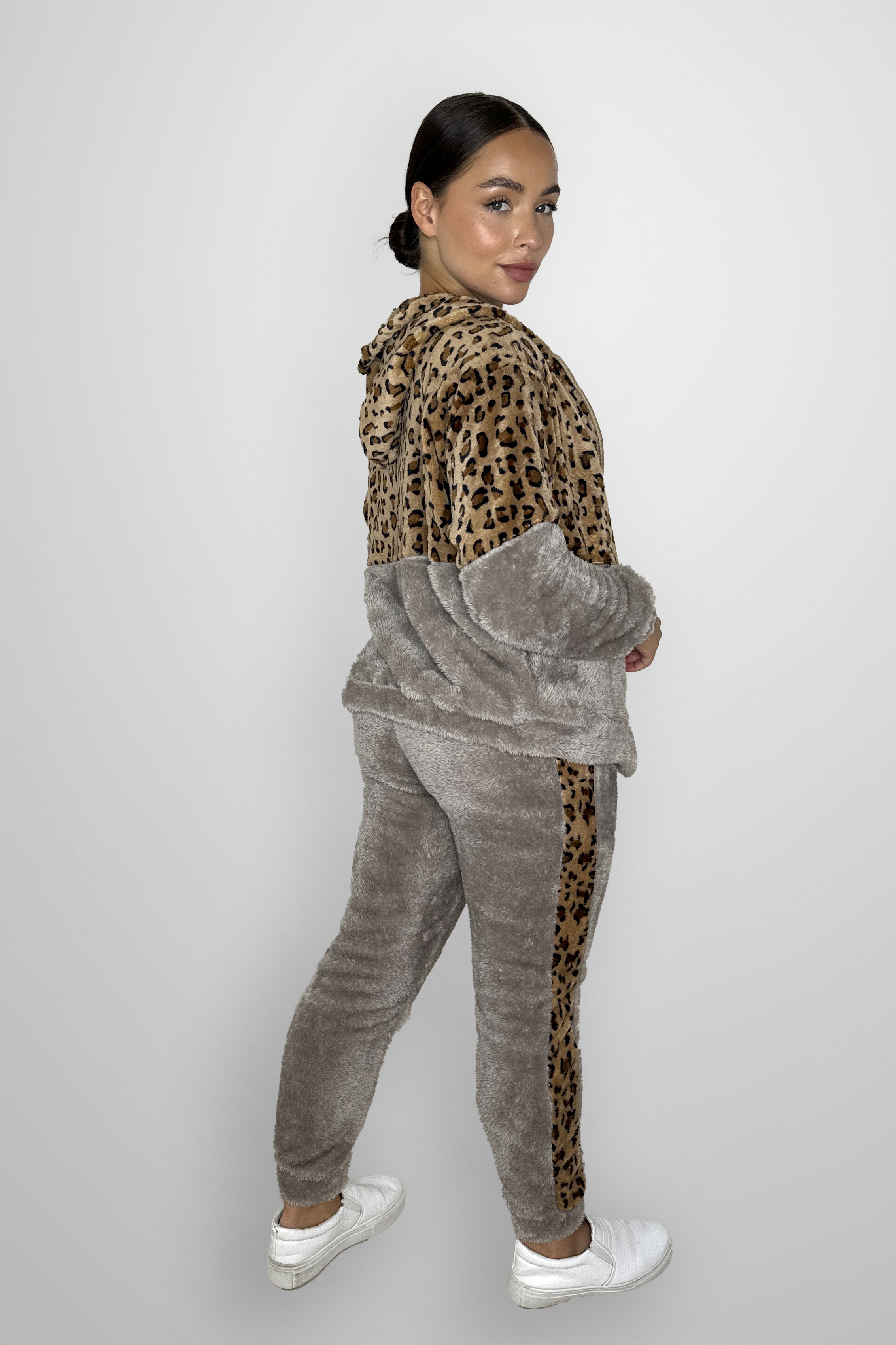 Fleeced Colour Block Leopard Print Loungewear Set