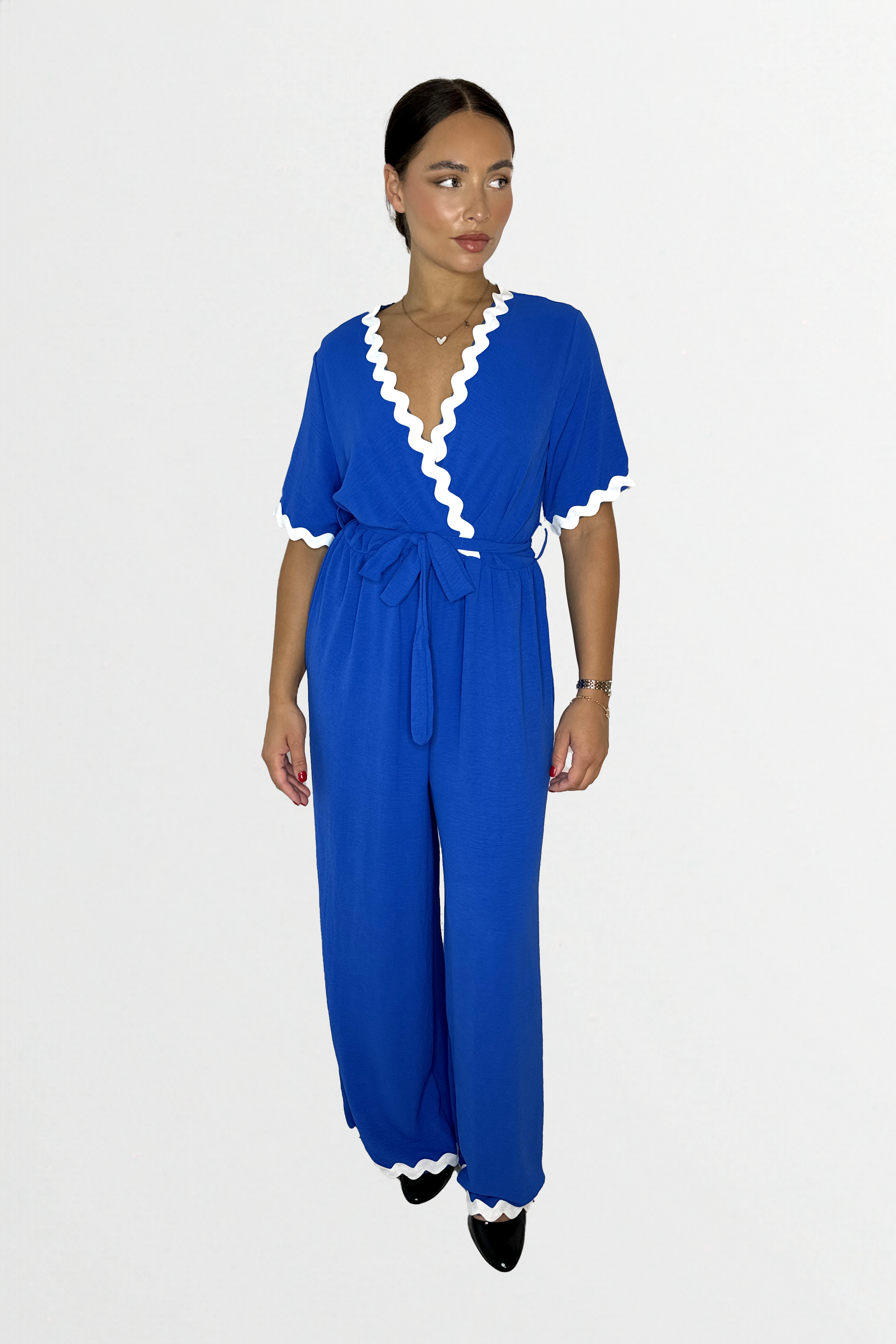 Low V-Cut Neck Wide Long Leg Tie Waist Short Sleeve Contrast Jumpsuit-SinglePrice